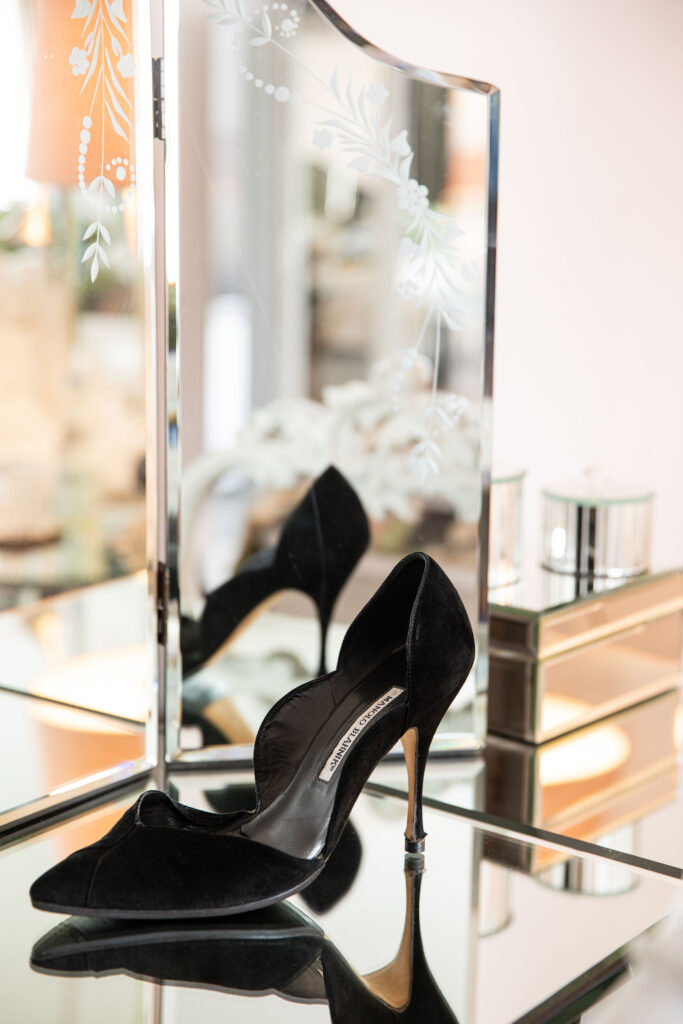 Manolo blahnik, Hotellsvit, Bomans hotell