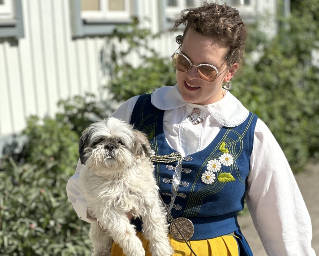 Amanda, Bomans Hotell, Midsommar i Trosa